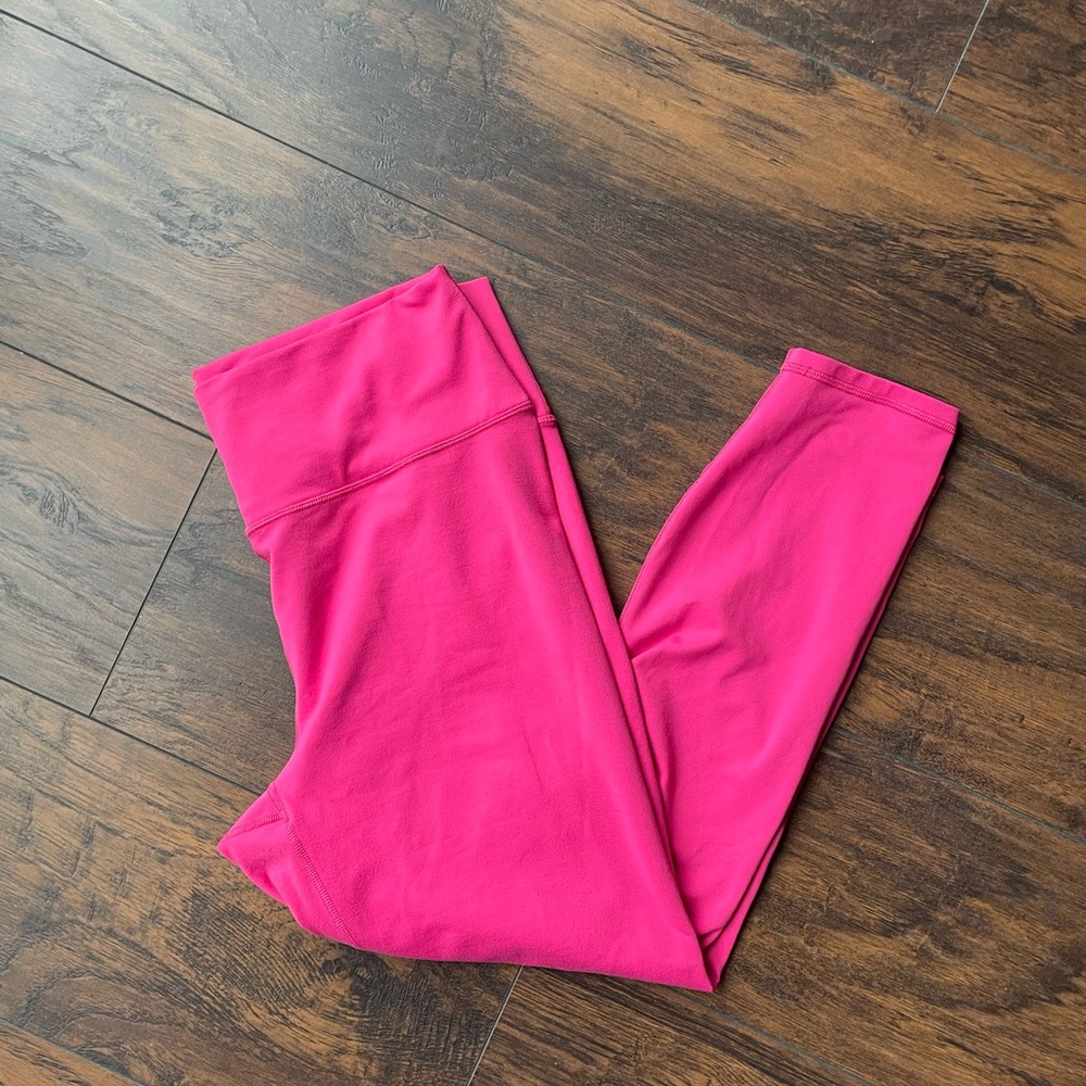 Power Hold By Fabletics - image 3
